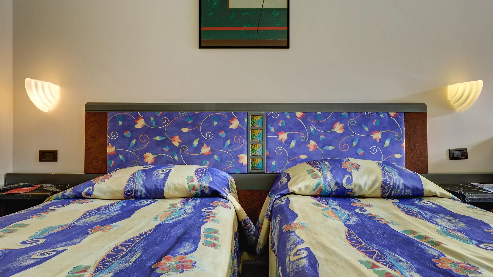 Hotel Cristina Limone sul Garda 3*,  Italy