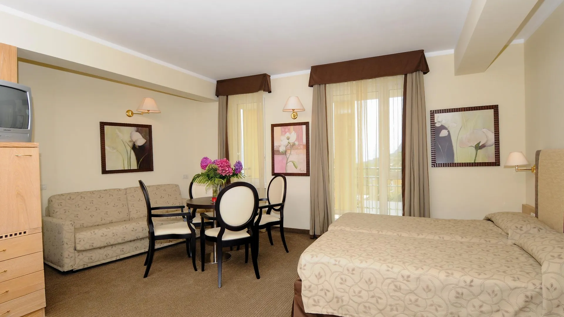 Hotel Cristina Limone sul Garda