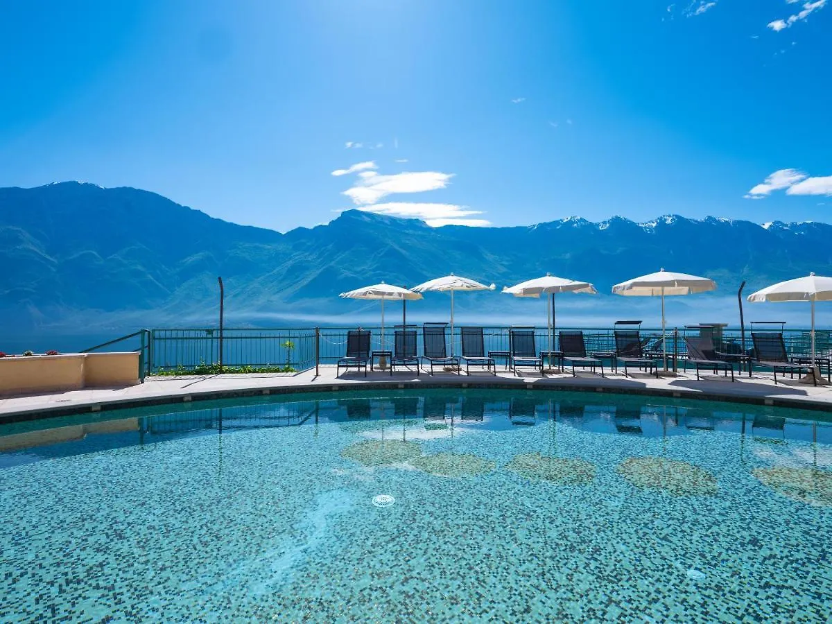 Hotel Cristina Limone sul Garda 3*,  Italy
