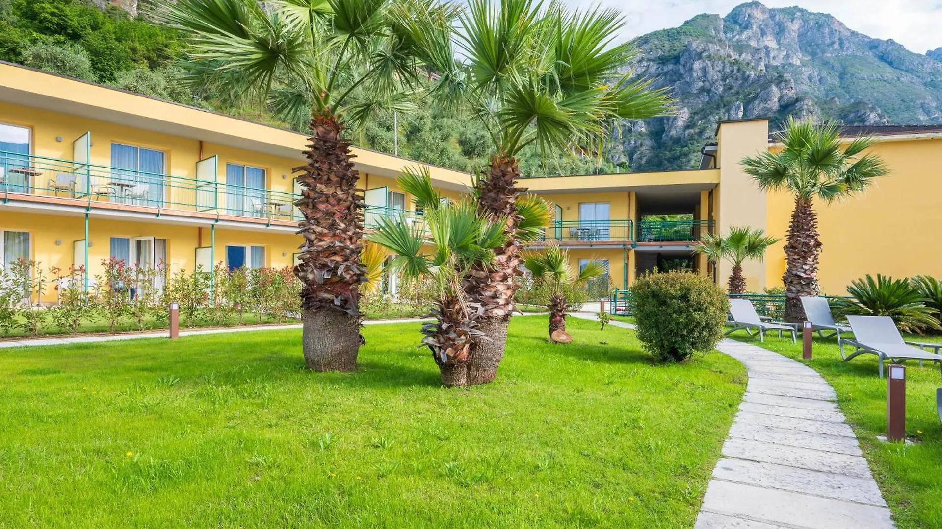 Hotel Cristina Limone sul Garda