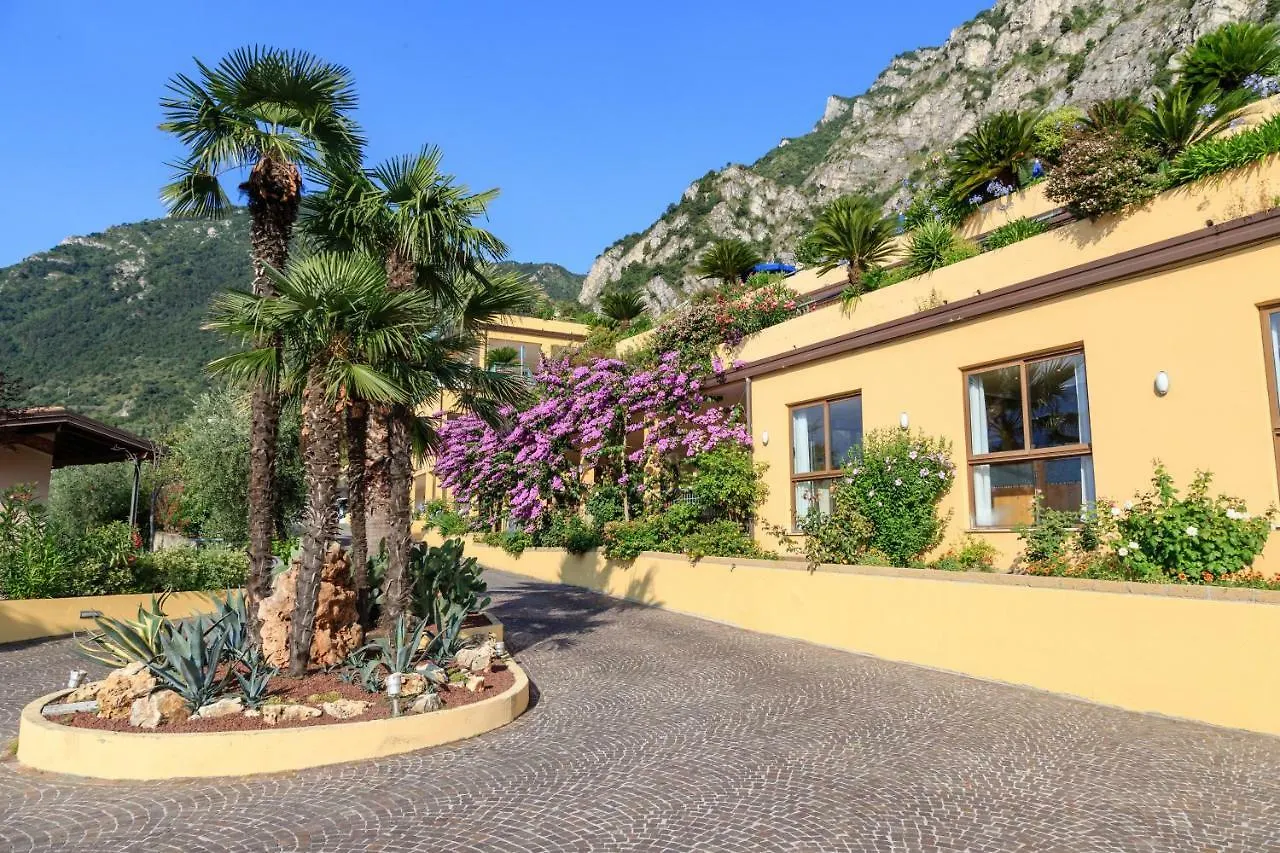 Hotel Cristina Limone sul Garda