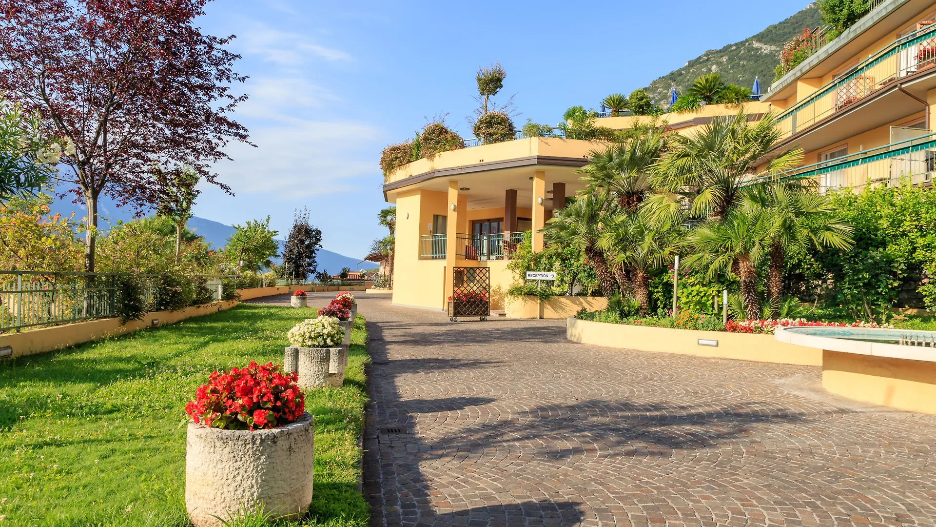 Hotel Cristina Limone sul Garda