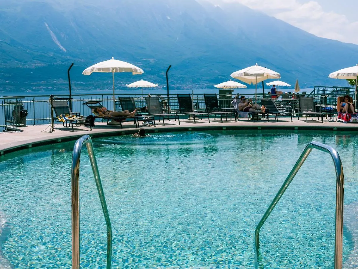 Hotel Cristina Limone sul Garda 3*,  Itália
