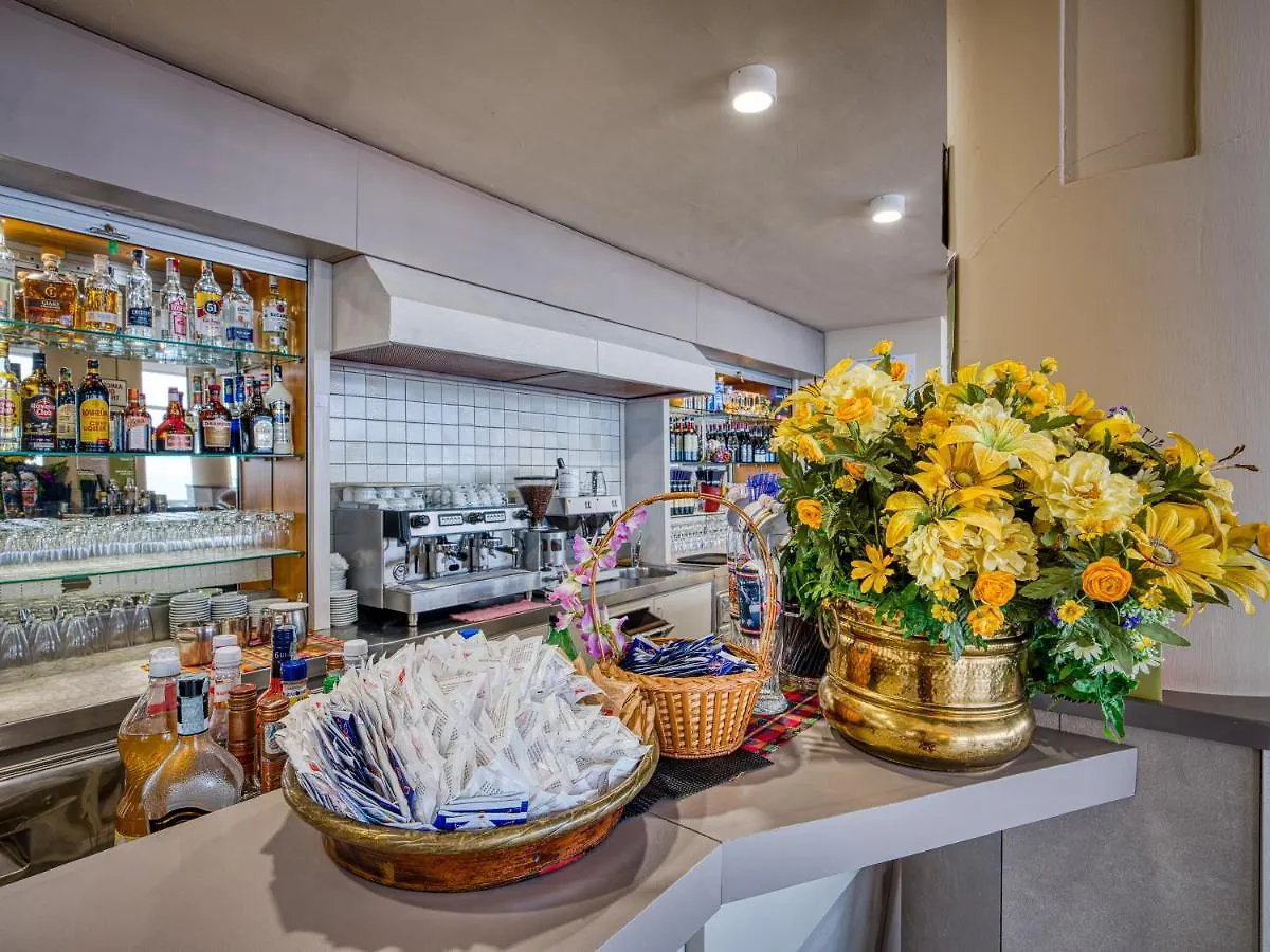 Hotel Cristina Limone sul Garda